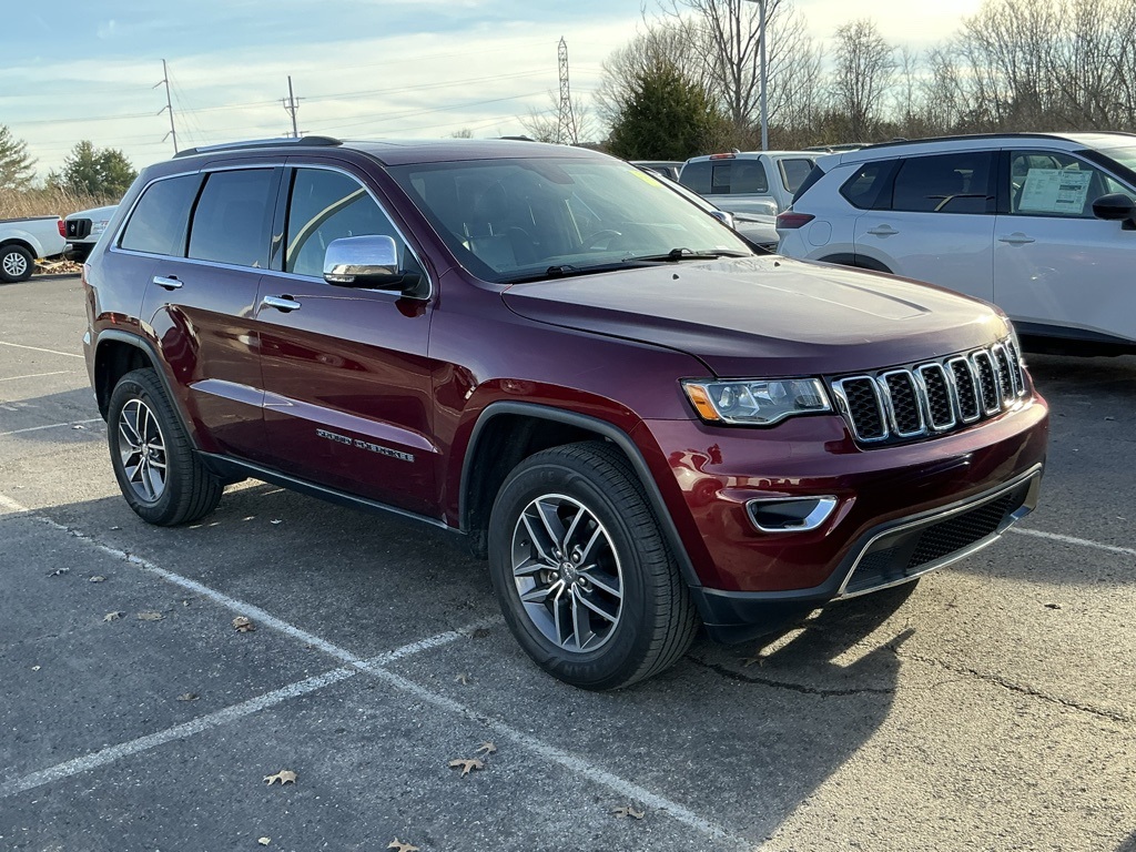 2018 Jeep Grand Cherokee Limited's photo