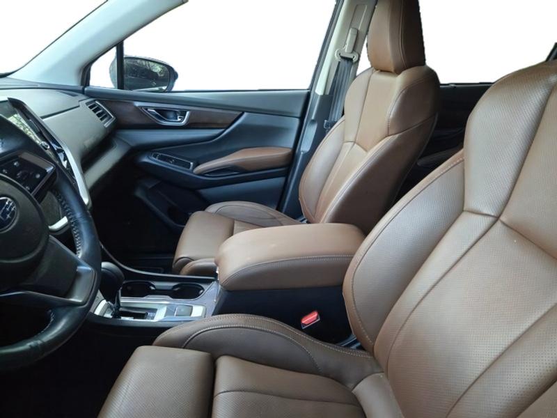 2024 Subaru Ascent Touring photo 3