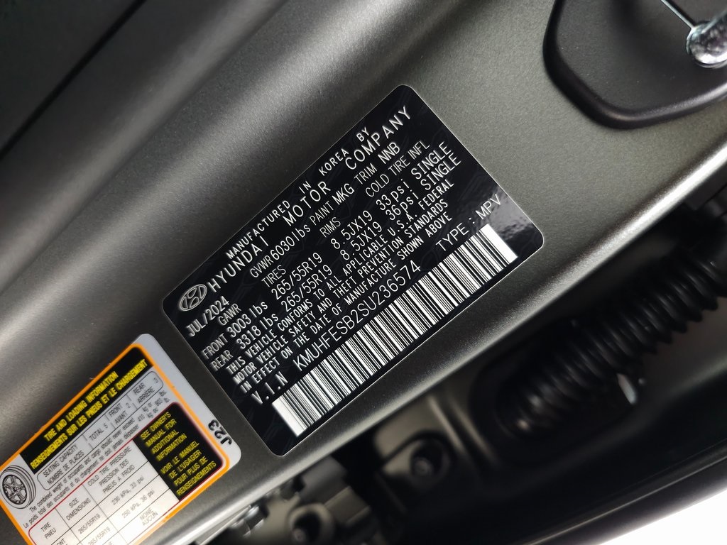 2025 Genesis GV80 2.5T Standard AWD photo 25