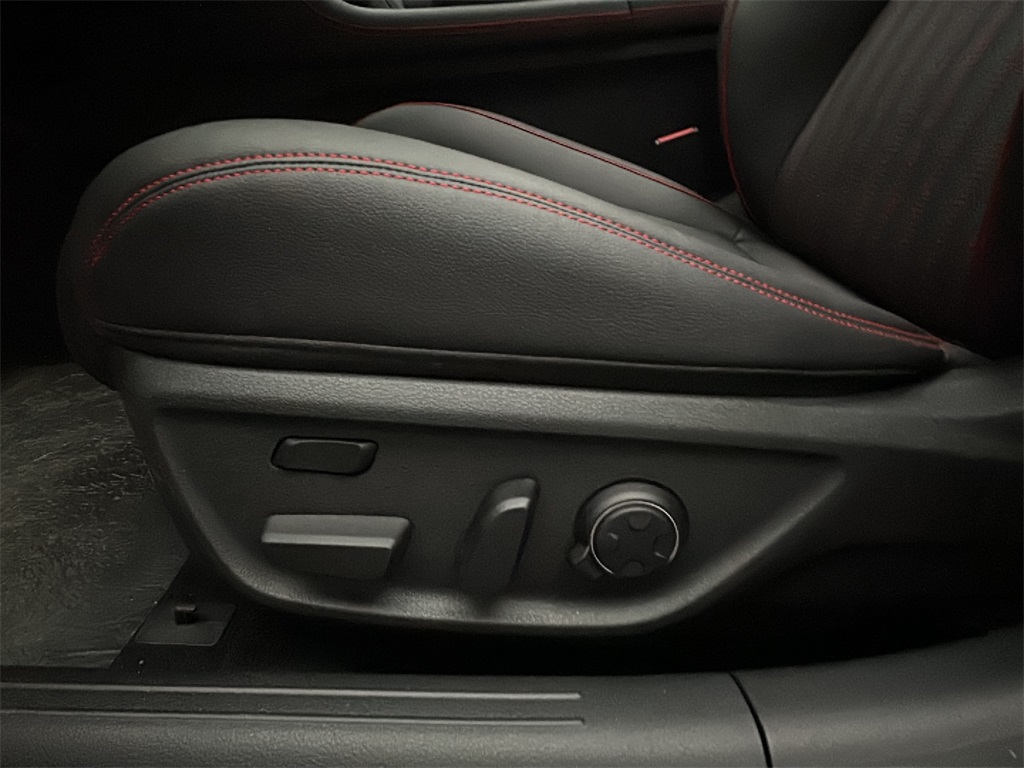 2026 Genesis G70 3.3T Sport Prestige photo 11