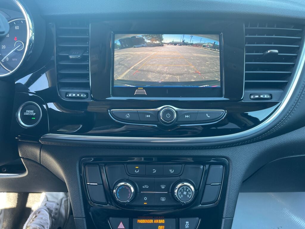 2022 Buick Encore Preferred photo 12