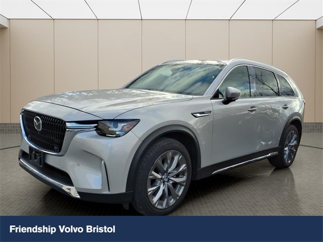 2025 Mazda CX-90 Premium Plus Package's photo