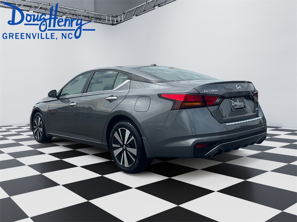 2022 Nissan Altima 2.5 SV photo 3
