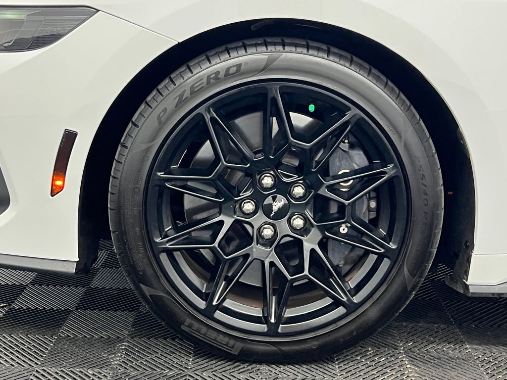 2024 Ford Mustang GT Premium photo 10