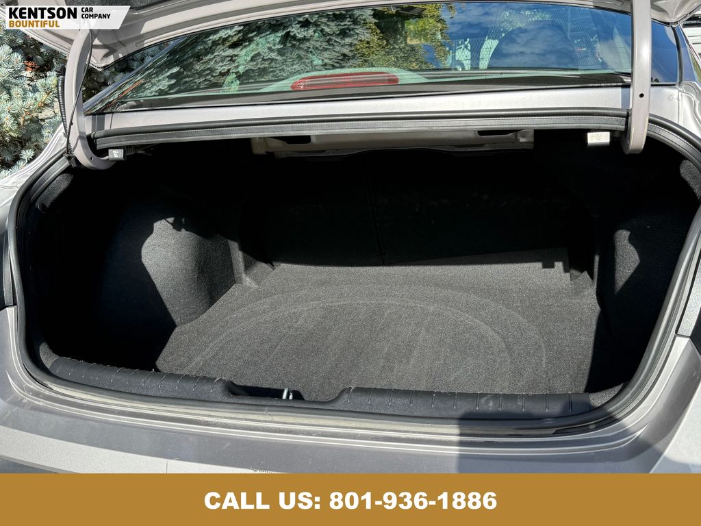 2025 Hyundai Elantra SEL Convenience photo 27