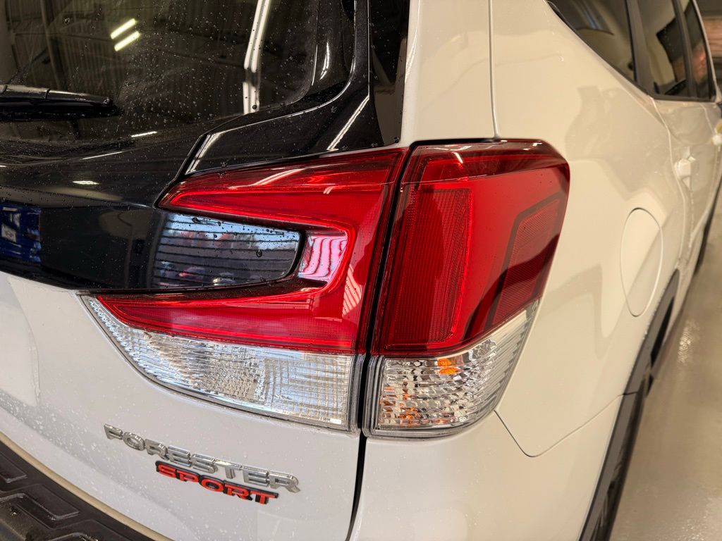 2020 Subaru Forester Sport photo 4