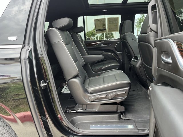 2023 Cadillac Escalade ESV Premium Luxury photo 26