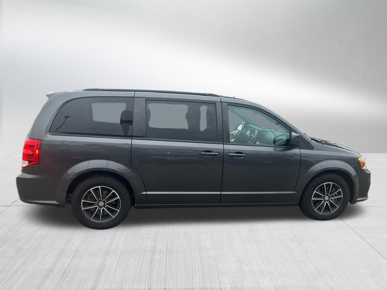 Used 2018 Dodge Grand Caravan GT with VIN 2C4RDGEG7JR250059 for sale in Brooklyn Center, MN