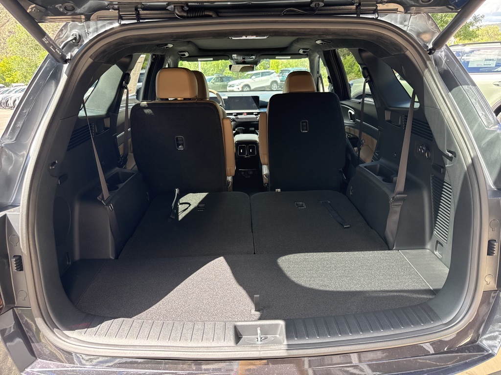 2026 Kia Sorento X-Line SX Prestige photo 8