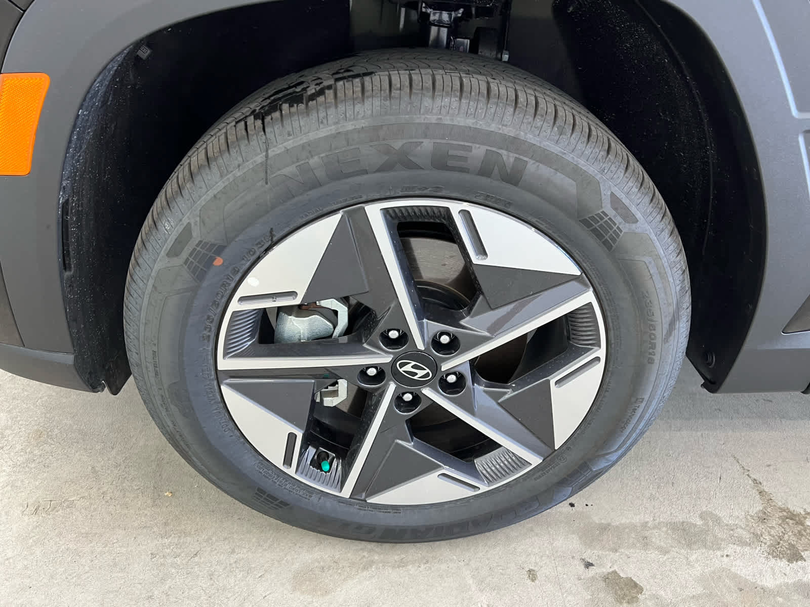 2025 Hyundai Tucson SEL photo 4