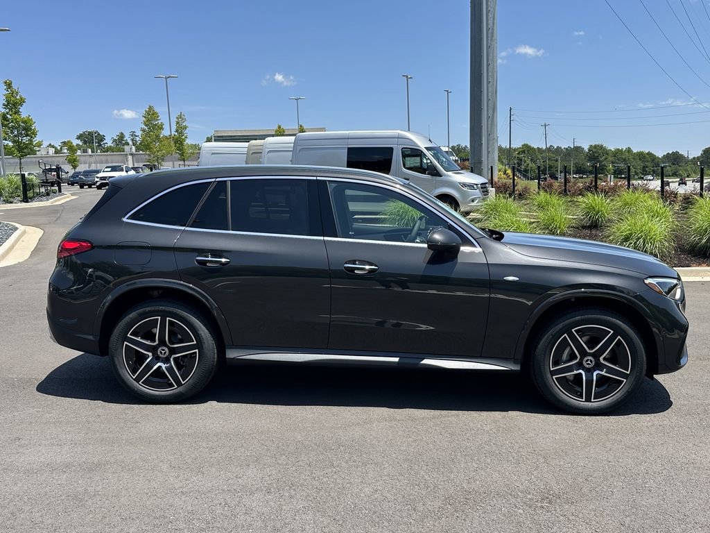 2025 Mercedes Benz GLC 350e 4MATIC photo 6