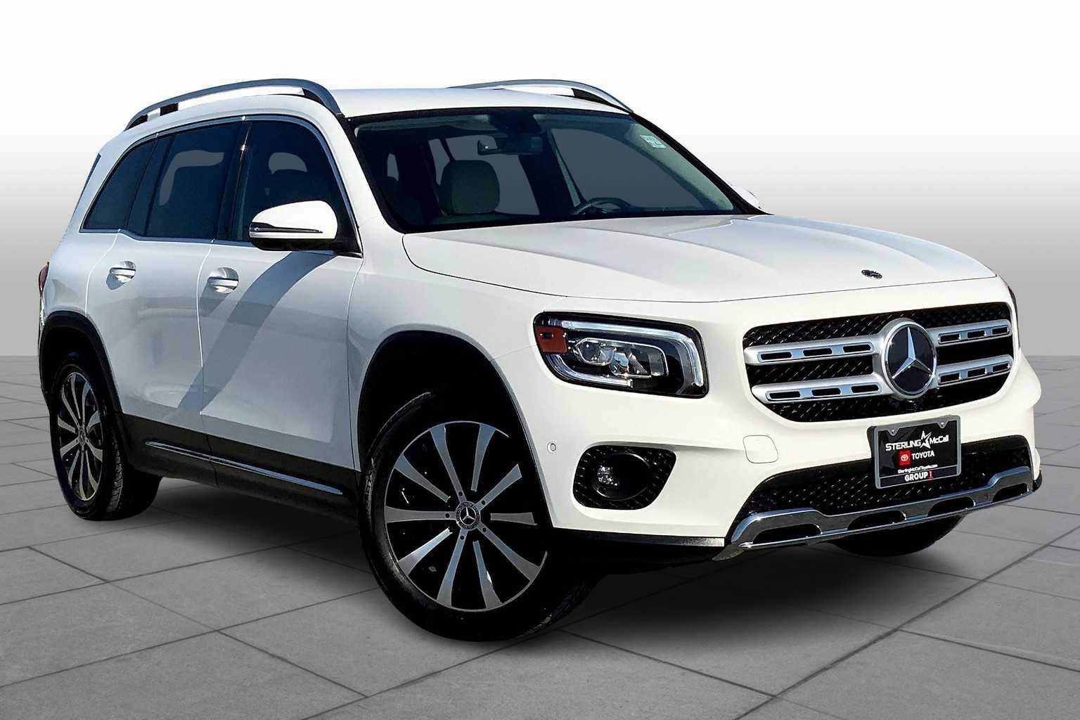 2021 Mercedes Benz GLB 250 photo 2