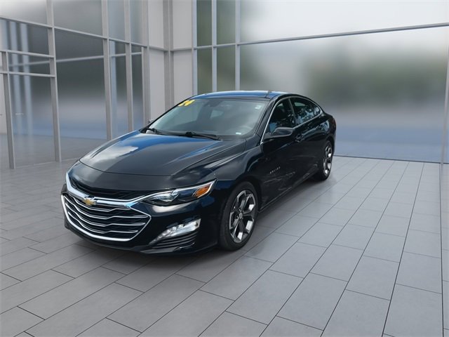 2024 Chevrolet Malibu 1LT photo 3