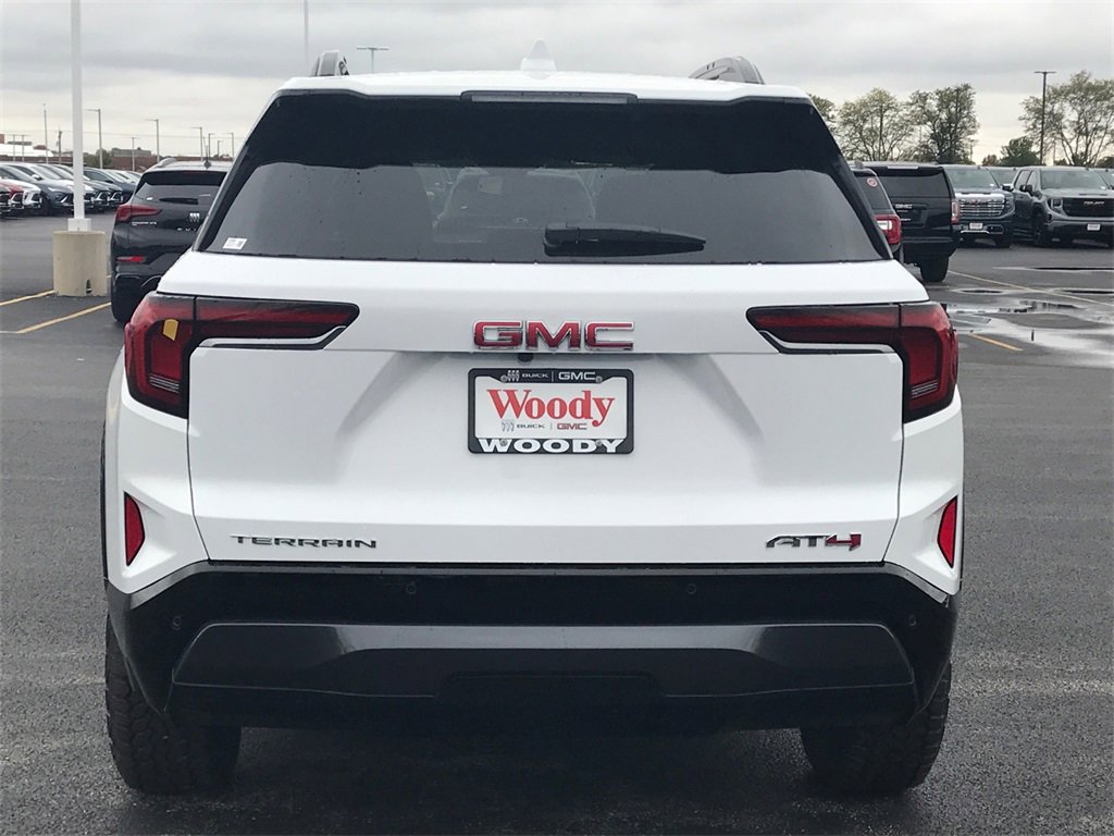 2026 Gmc Terrain AT4 photo 4