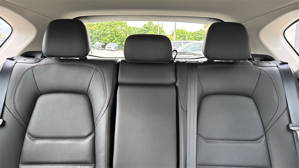 2023 Mazda CX-5 2.5 S Preferred photo 17