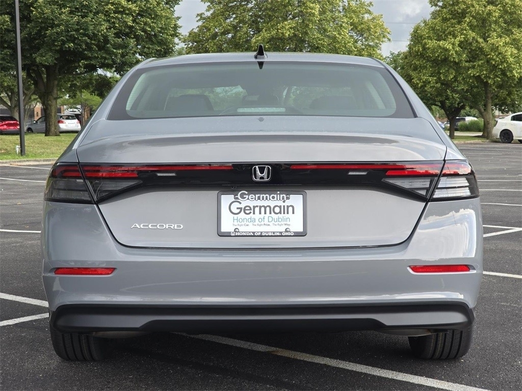 2025 Honda Accord SE photo 15