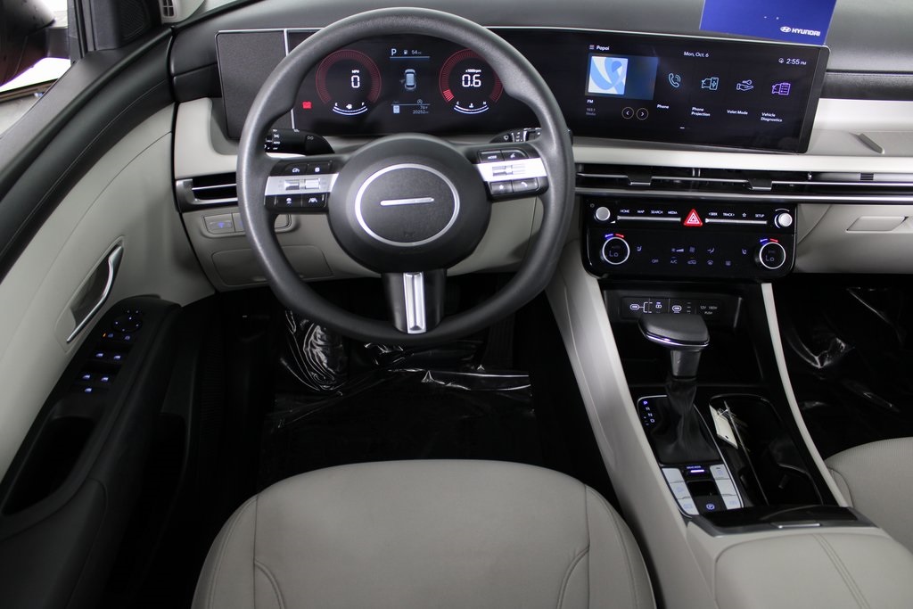 2025 Hyundai Tucson SEL photo 3