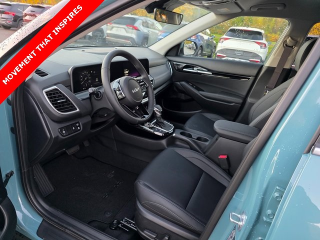 2026 Kia Seltos EX photo 3