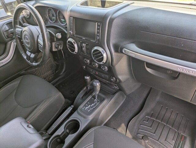 View 32