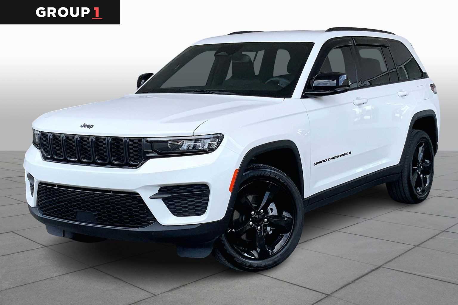 2023 Jeep Grand Cherokee Altitude's photo