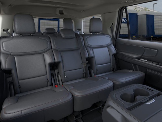 2025 Ford Expedition photo 11