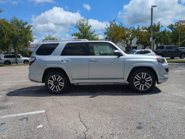 2018 Toyota 4Runner Limited photo 4