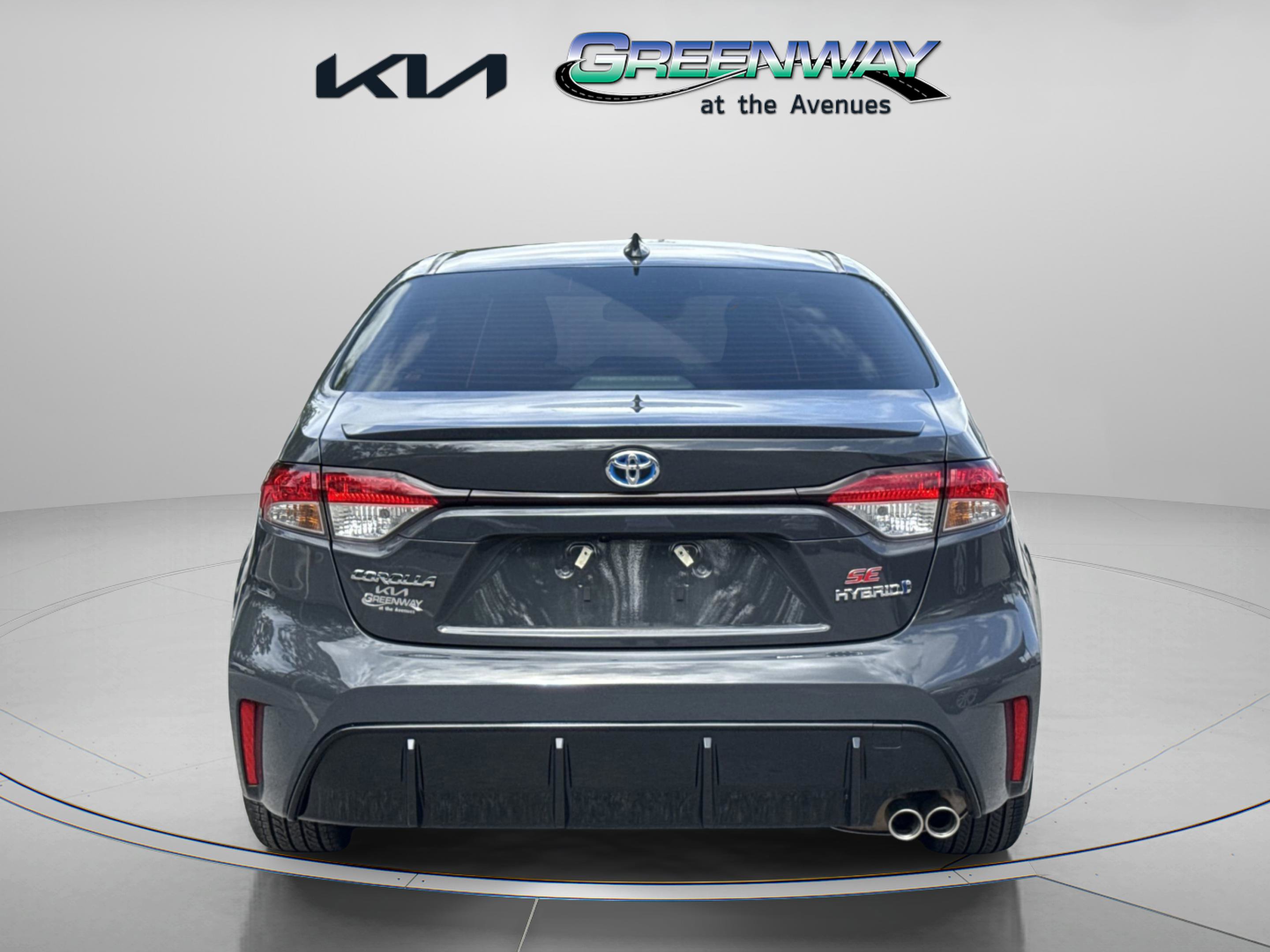 2024 Toyota Corolla SE photo 3