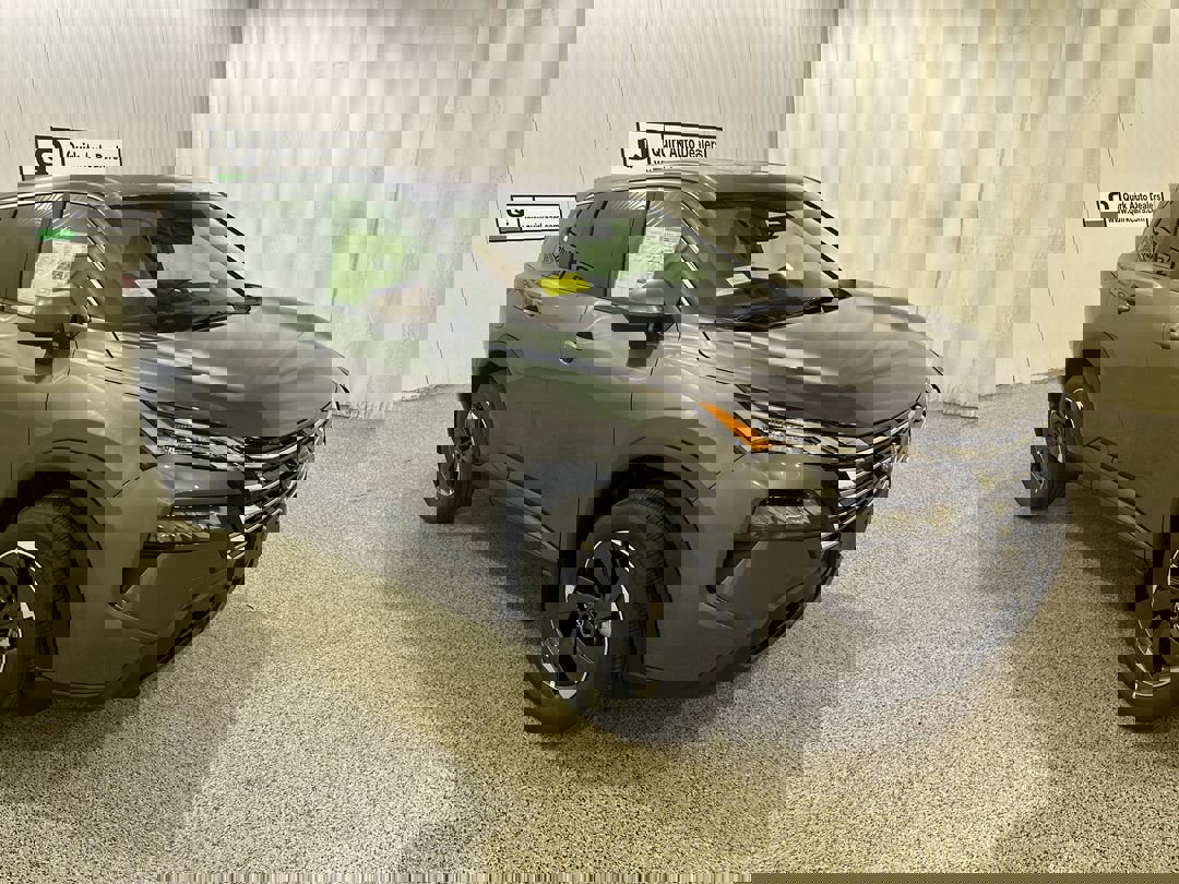 2026 Nissan Rogue SV's photo