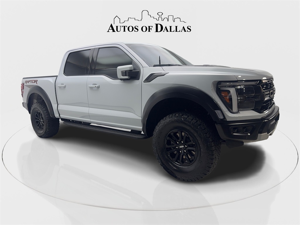 2025 Ford F-150 Raptor photo 3