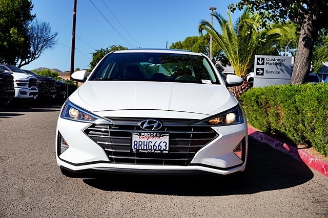 2020 Hyundai Elantra Value Edition photo 4