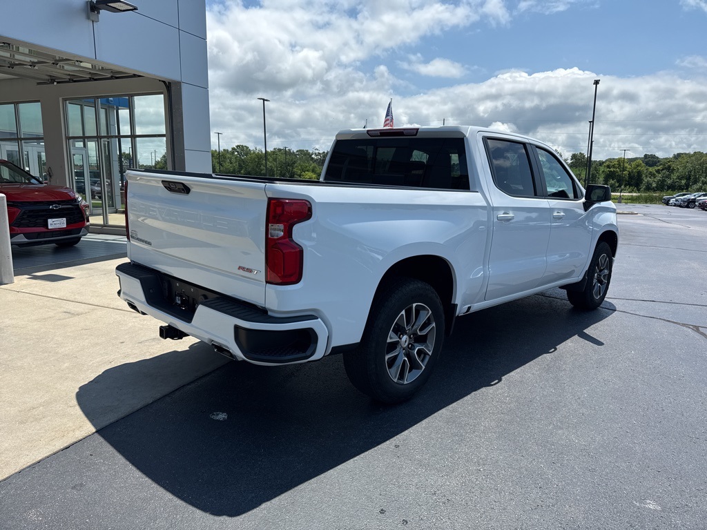 2023 Chevrolet Silverado 1500 RST photo 7