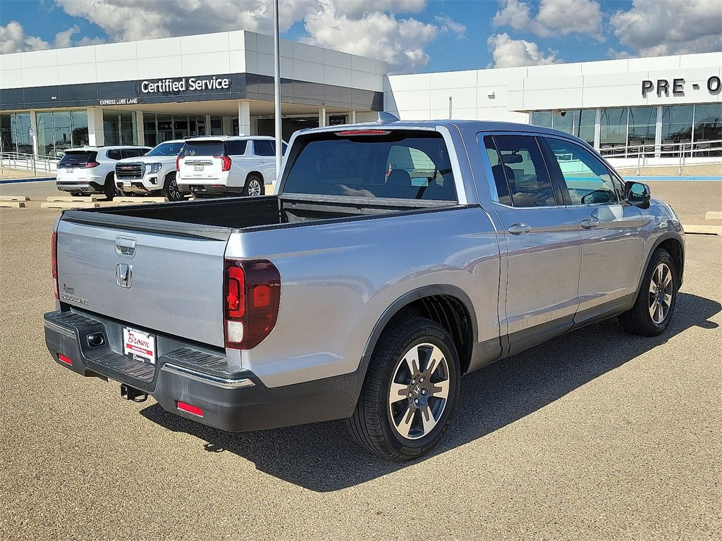 2017 Honda Ridgeline RTL-T photo 11