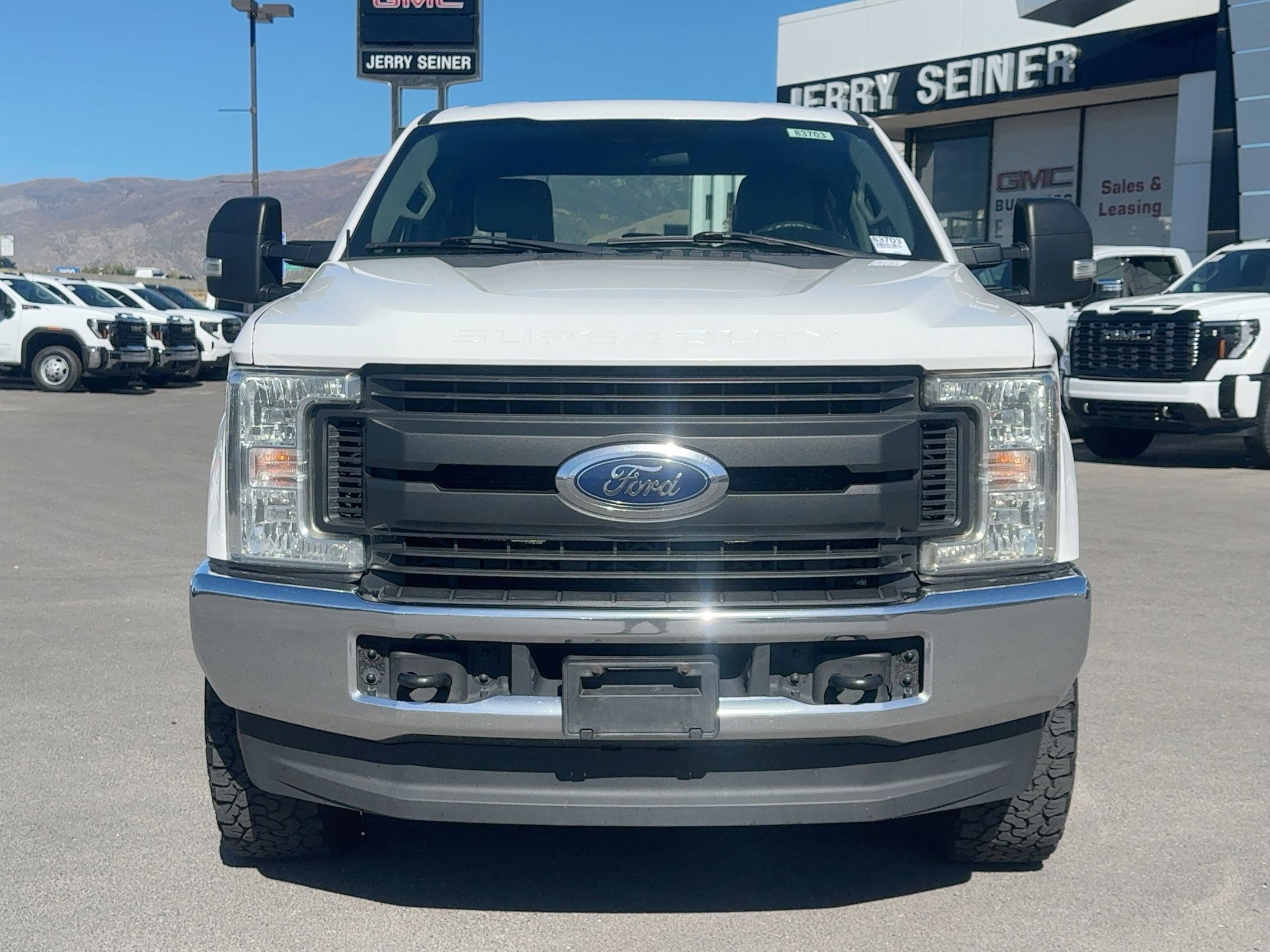 2017 Ford F-350 XL photo 8