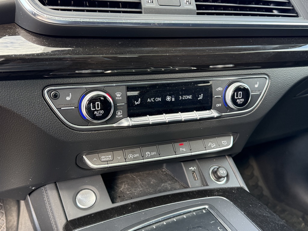 2019 Audi Q5 2.0T Premium Plus photo 18