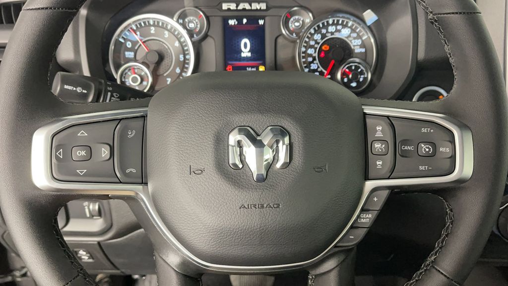 New 2025 Granite Crystal Metallic Clearcoat RAM Big Horn/Lone Star image 24
