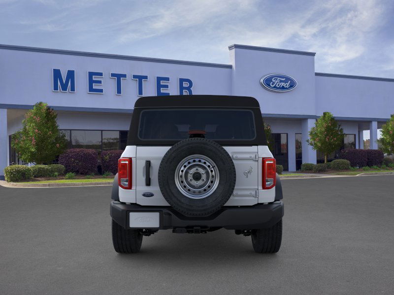 2025 Ford Bronco Base photo 5