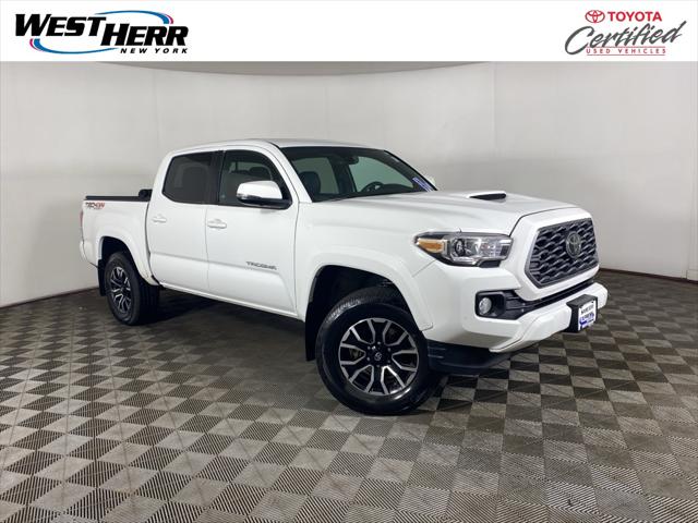 2023 Toyota Tacoma TRD Sport's photo