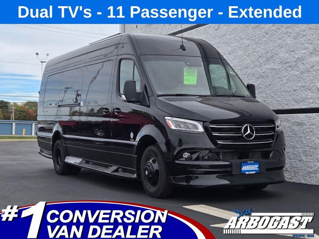 2024 Mercedes-Benz Sprinter Cargo Van Base's photo