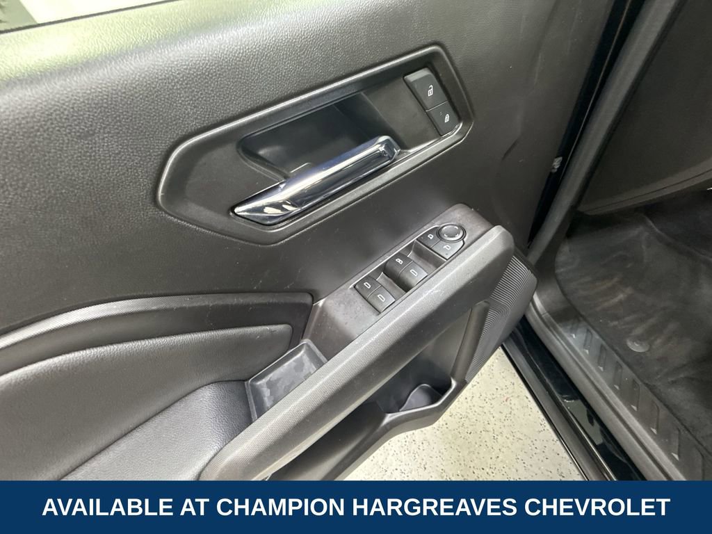 2023 Chevrolet Colorado LT photo 18