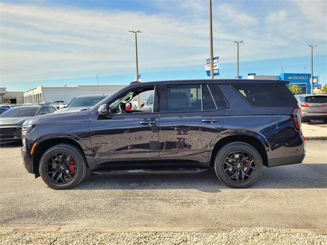 2025 Chevrolet Tahoe RST photo 3