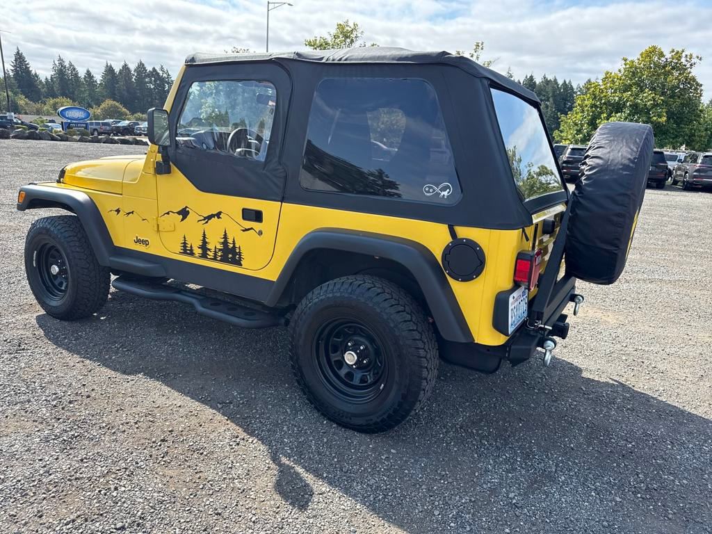 2000 Jeep Wrangler Sport photo 2