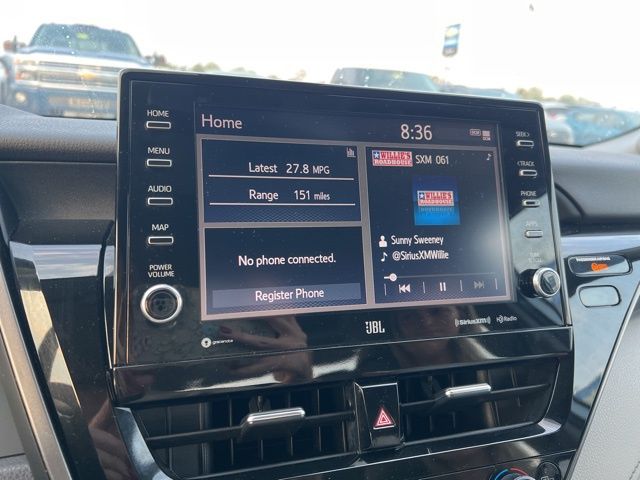 2023 Toyota Camry XLE photo 17