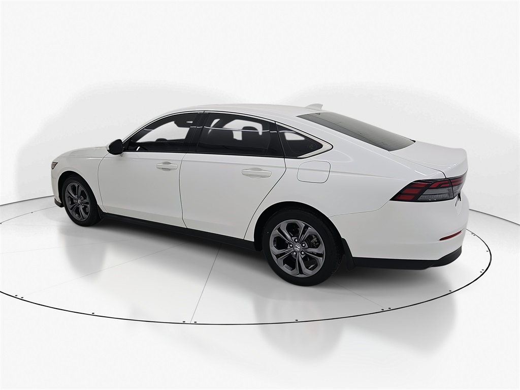 2023 Honda Accord EX photo 4