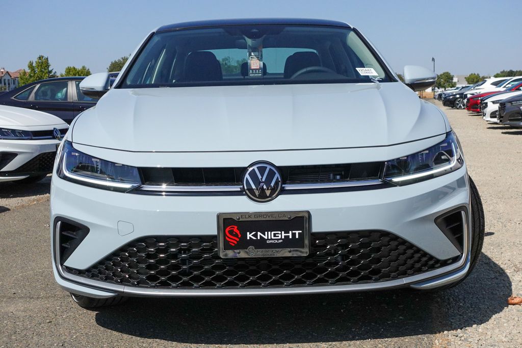 2026 Volkswagen Jetta 1.5T SEL photo 4