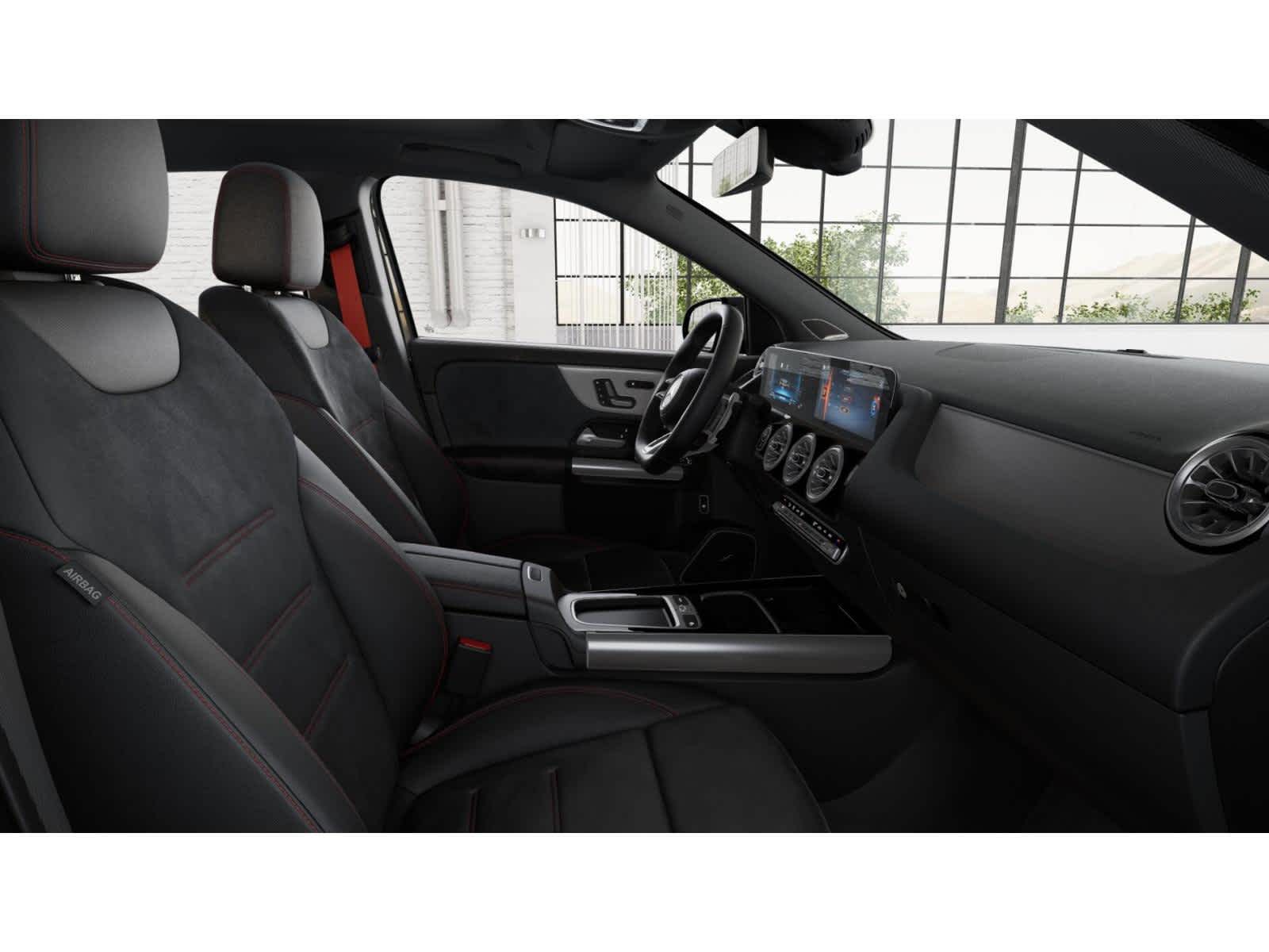 2024 Mercedes Benz GLA AMG 35 4MATIC photo 3