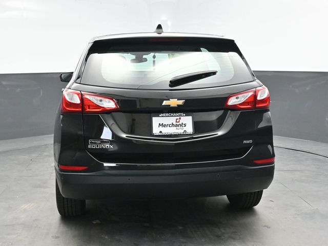2021 Chevrolet Equinox LS photo 3