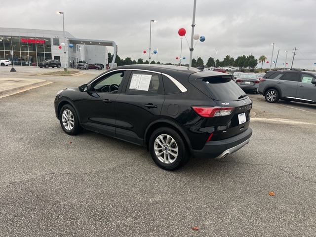 2020 Ford Escape SE photo 3