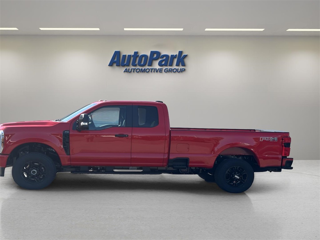 2026 Ford F-350 XL photo 4