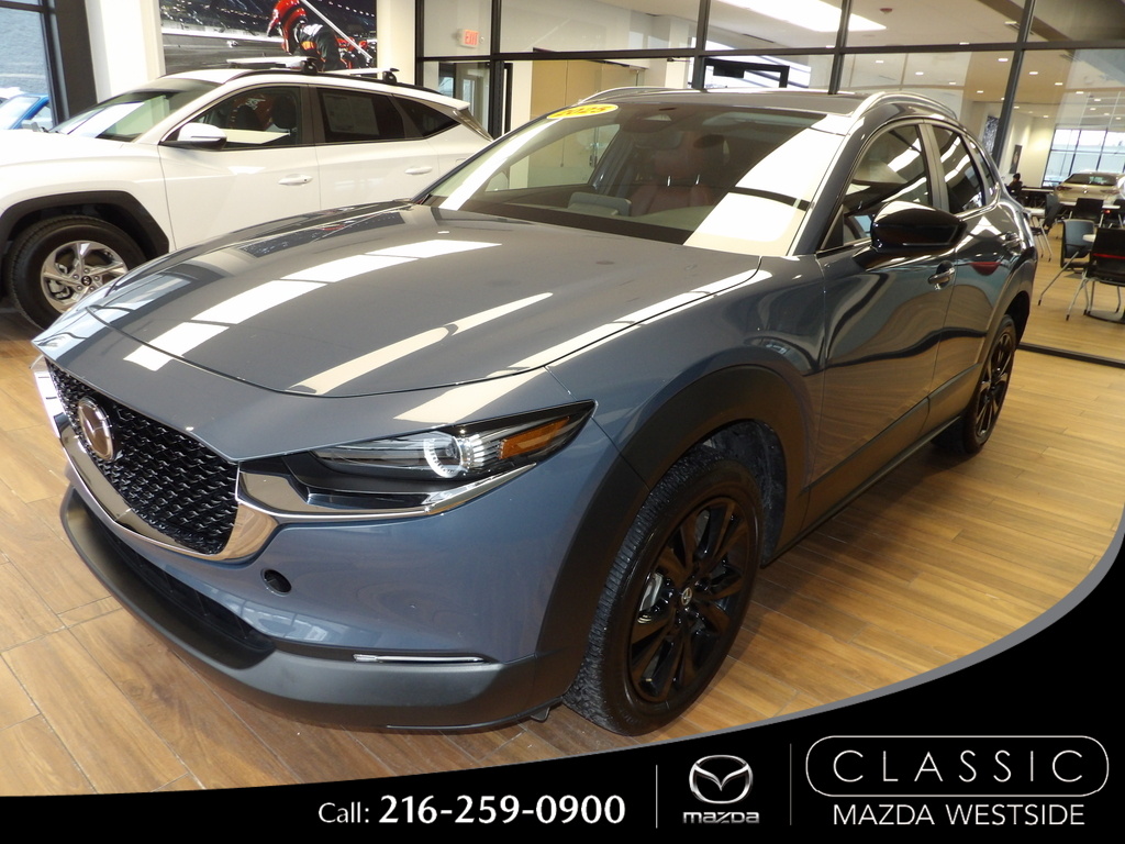 2025 Mazda CX-30 Carbon Edition's photo