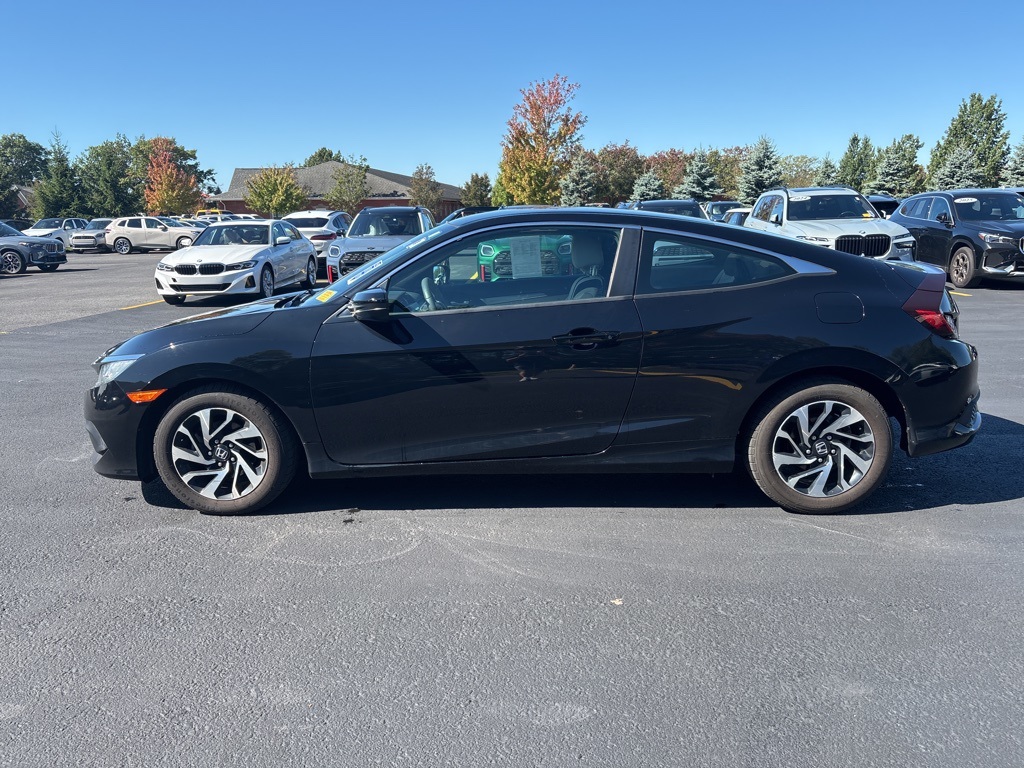 2016 Honda Civic LX photo 5